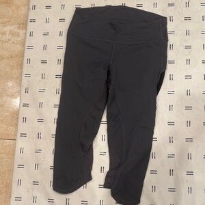 Lululemon Black Cropped Leggings